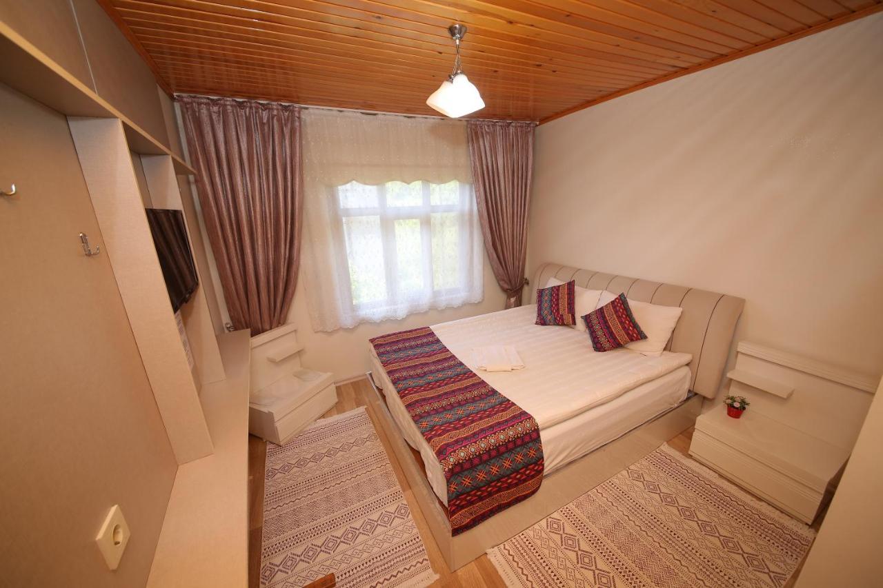 סאפראנבולו Emiroglu Konak Otel מראה חיצוני תמונה